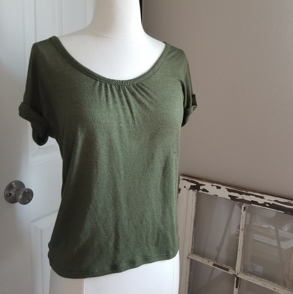 Olive green short sleeve blouse - Picture 2 of 5